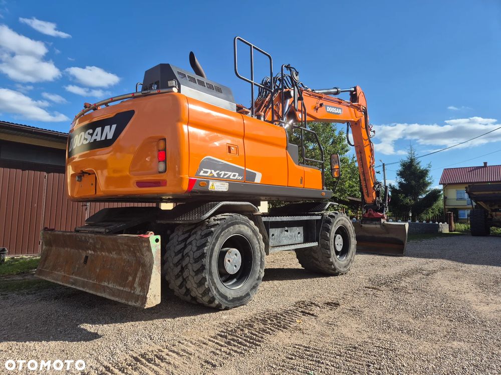 Doosan DX 170 W - 1