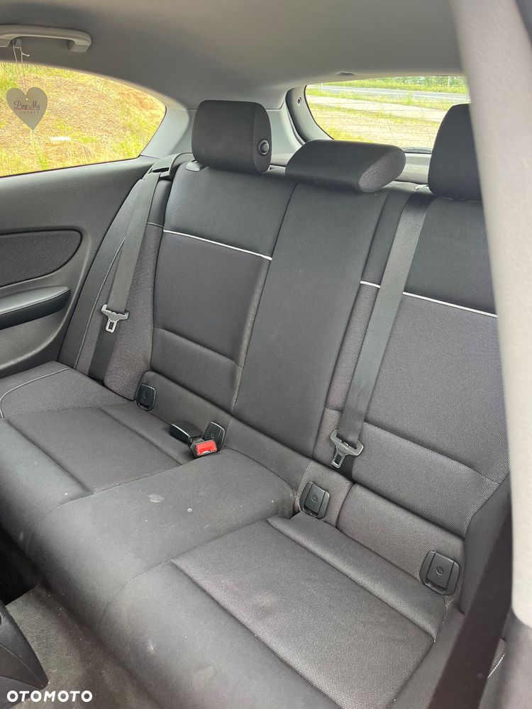 BMW Seria 1 118d - 16