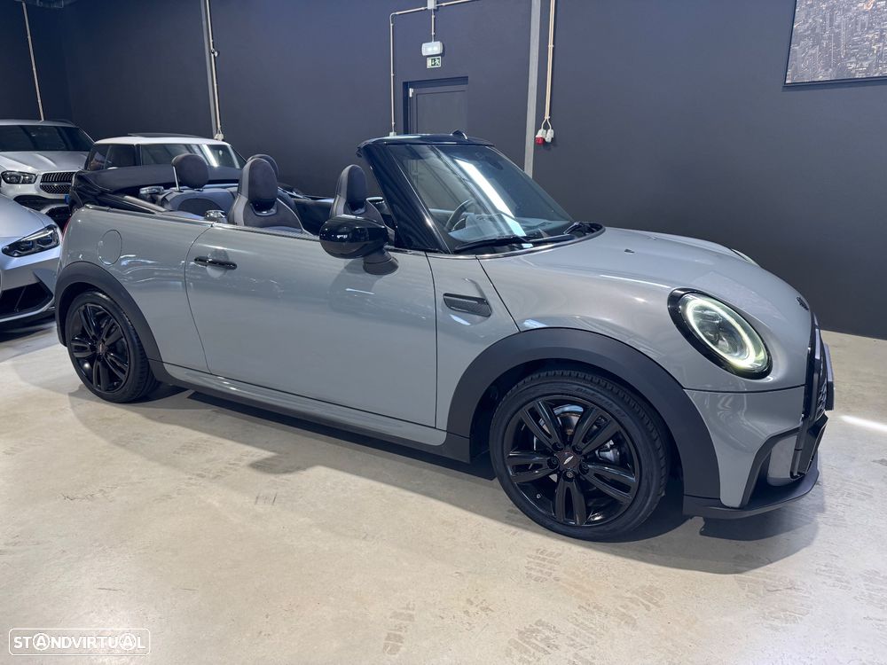 MINI Cabrio Cooper Premium Plus JCW Auto - 14