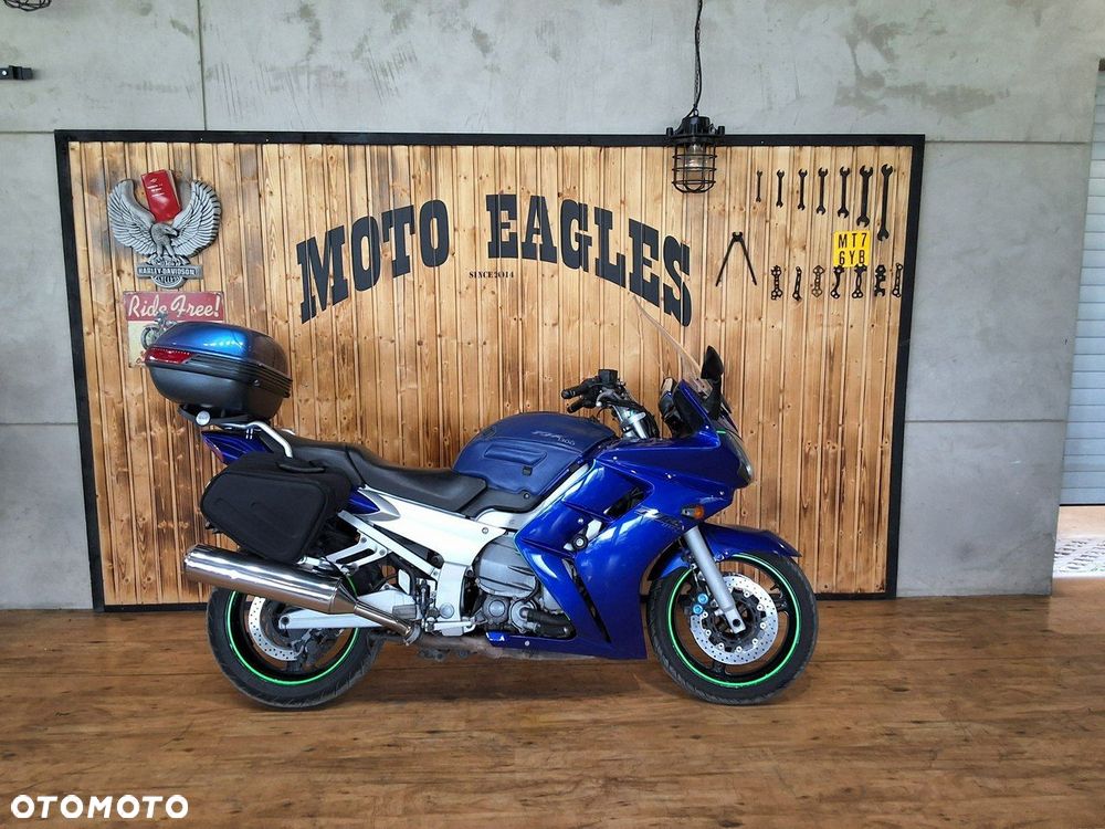 Yamaha FJR - 2
