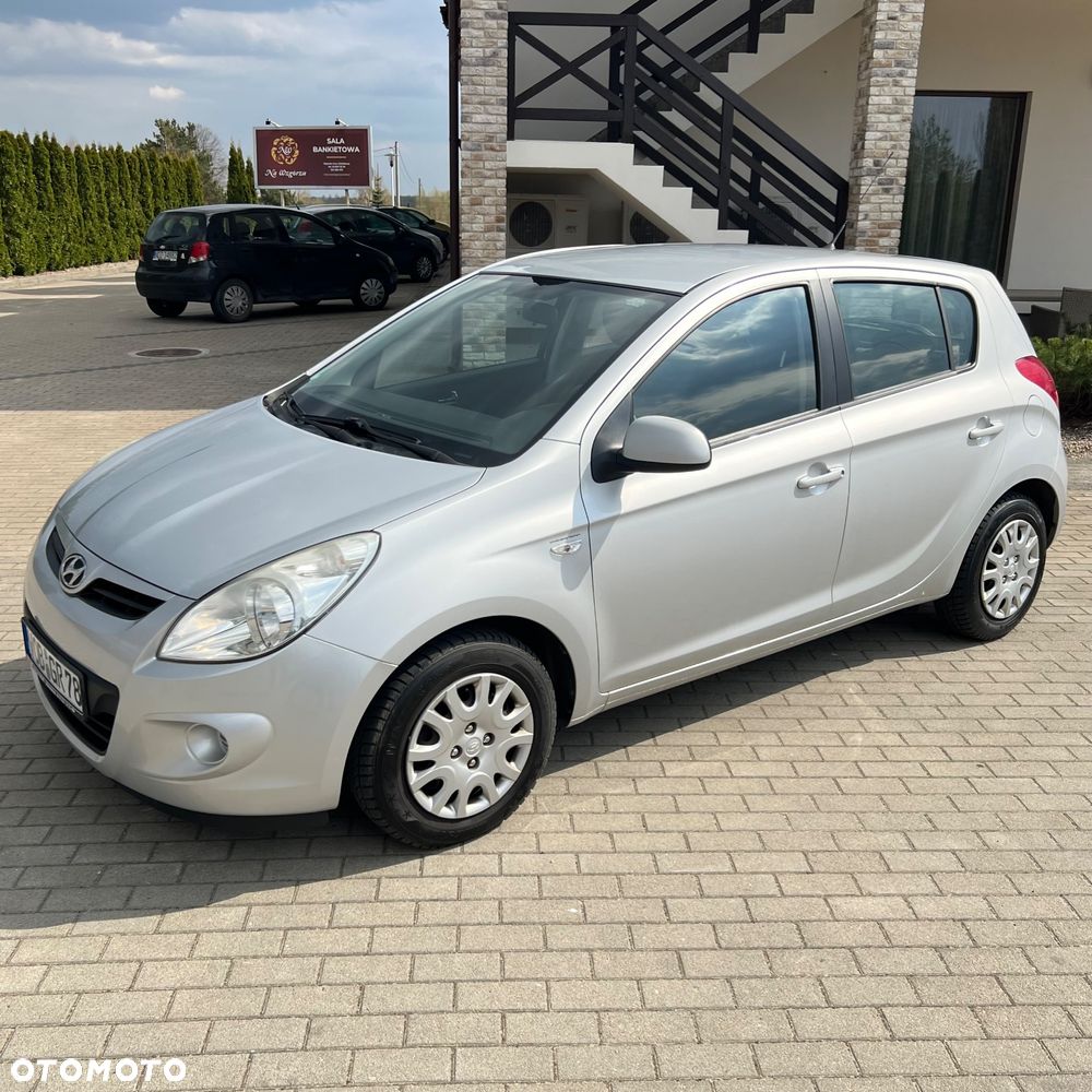 Hyundai i20 1.2 UEFA EURO 2012 Edition - 5