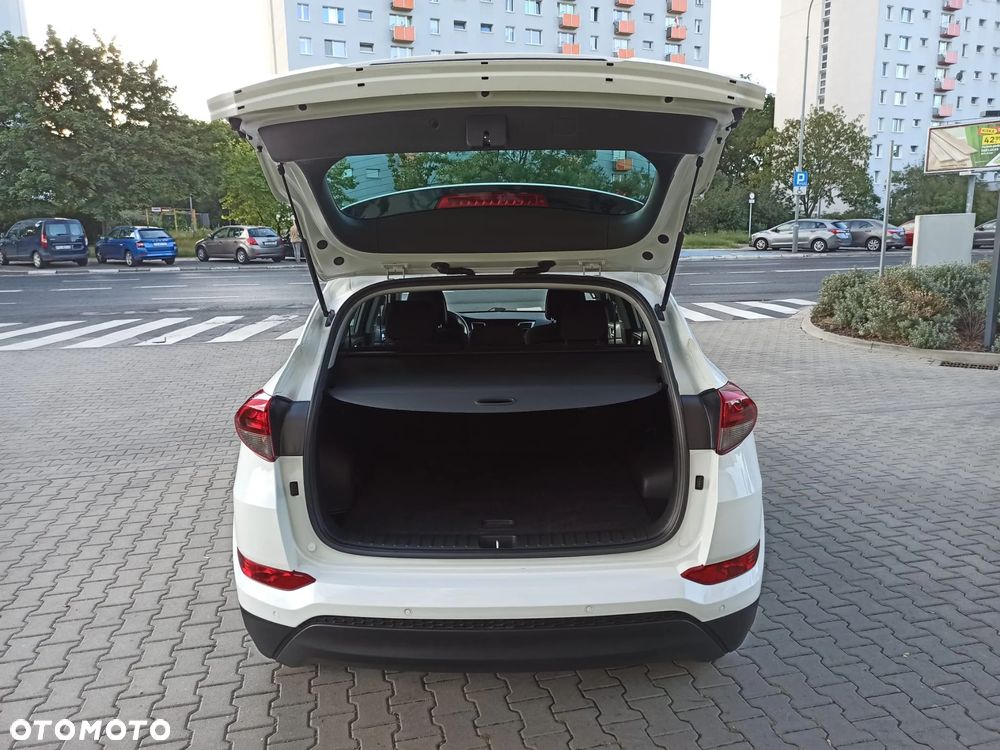 Hyundai Tucson blue 1.7 CRDi 2WD Advantage - 17