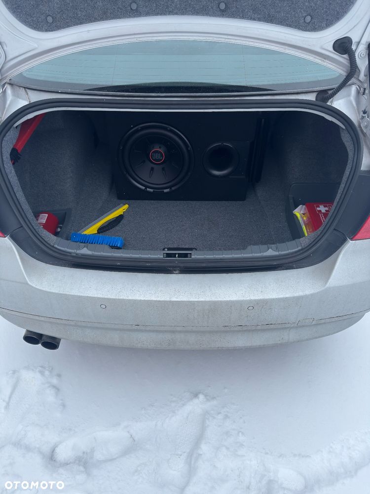 BMW Seria 3 325i - 5