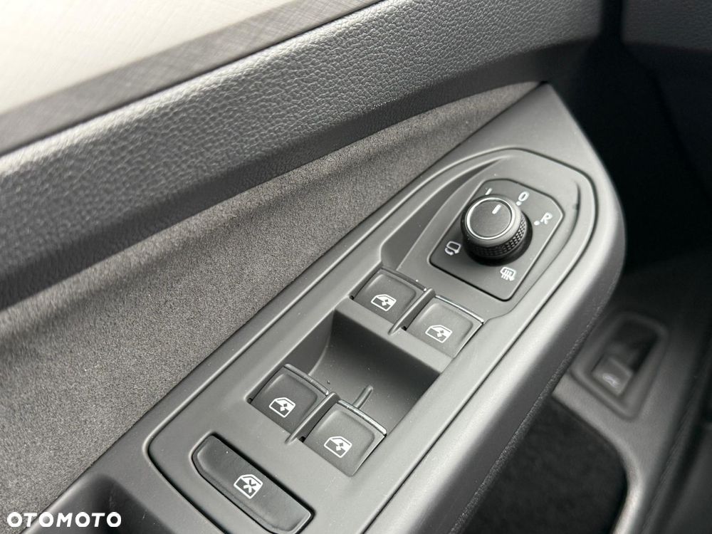 Volkswagen Golf Variant 1.5 eTSI OPF DSG Life - 20