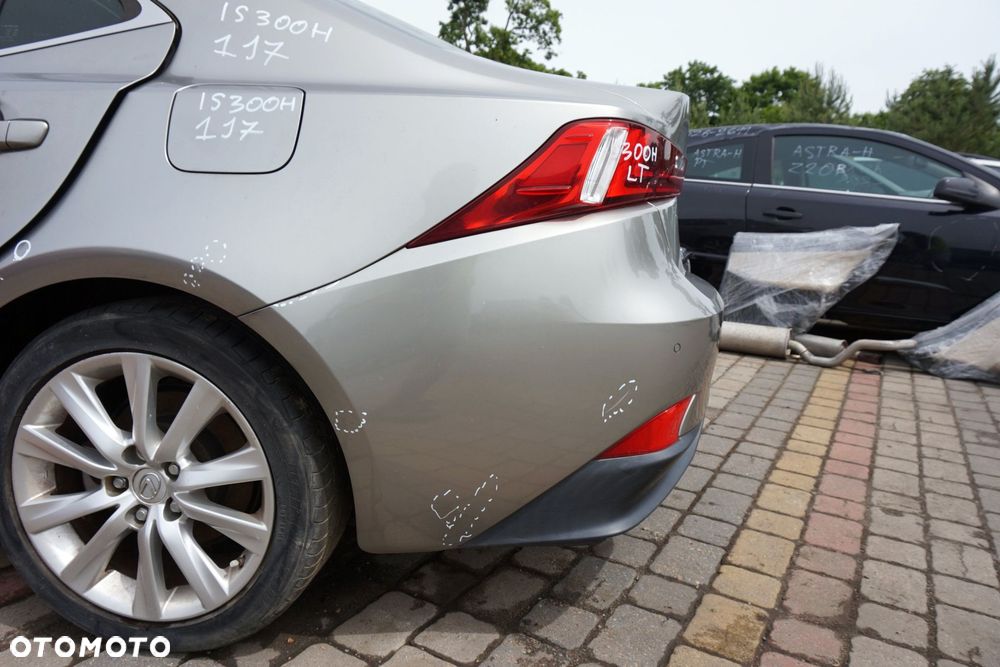 ZDERZAK TYLNY IS III E3 1J7  SREBRNY ATOMIC LEXUS 2013-2017 - 5