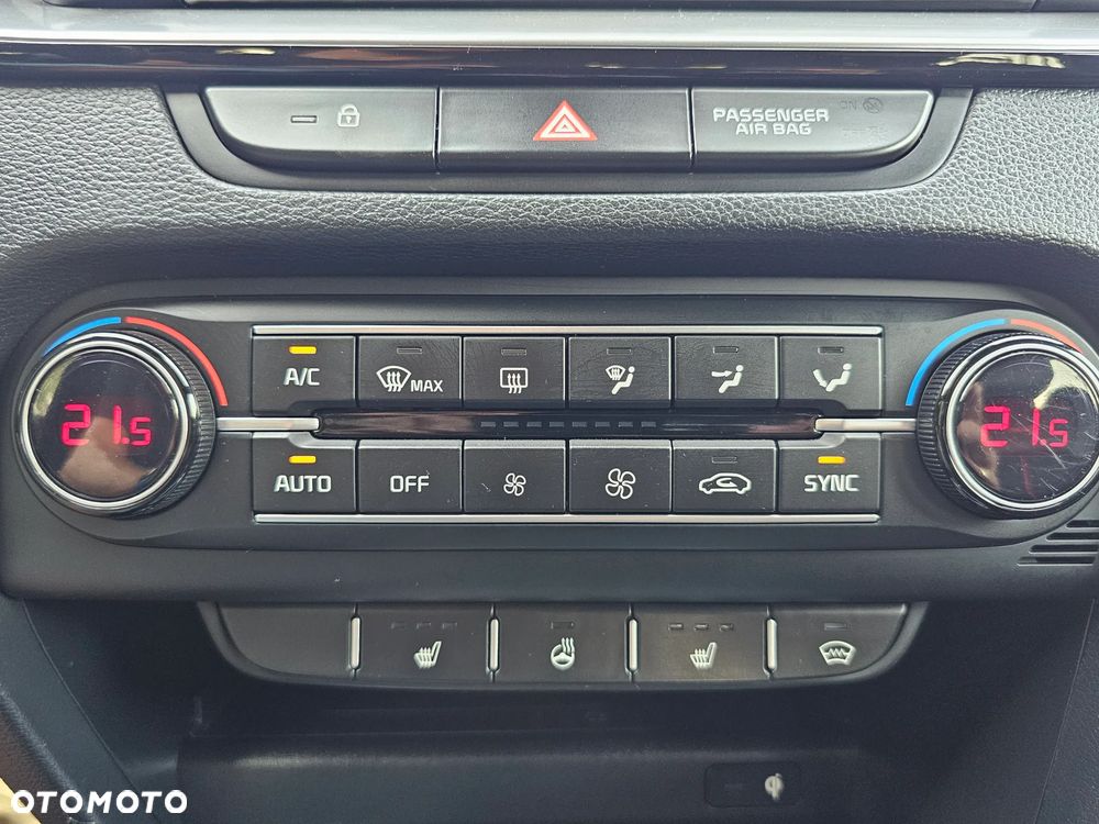 Kia ProCeed 1.6 T-GDI DCT7 OPF GT - 20