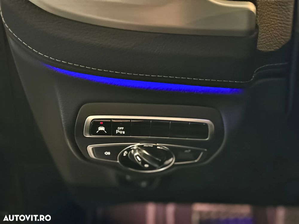 Mercedes-Benz G 500 9G-TRONIC AMG Line - 22