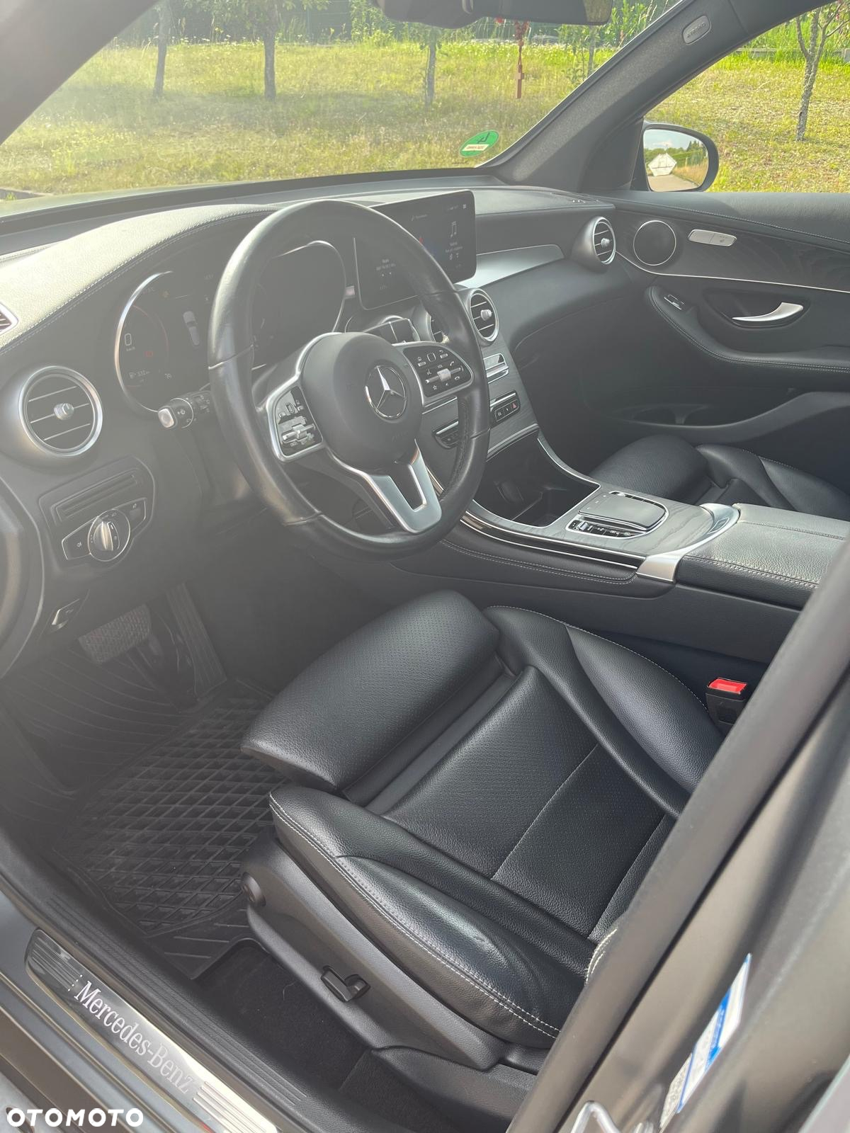 Mercedes-Benz GLC 400 d 4Matic 9G-TRONIC AMG Line - 9