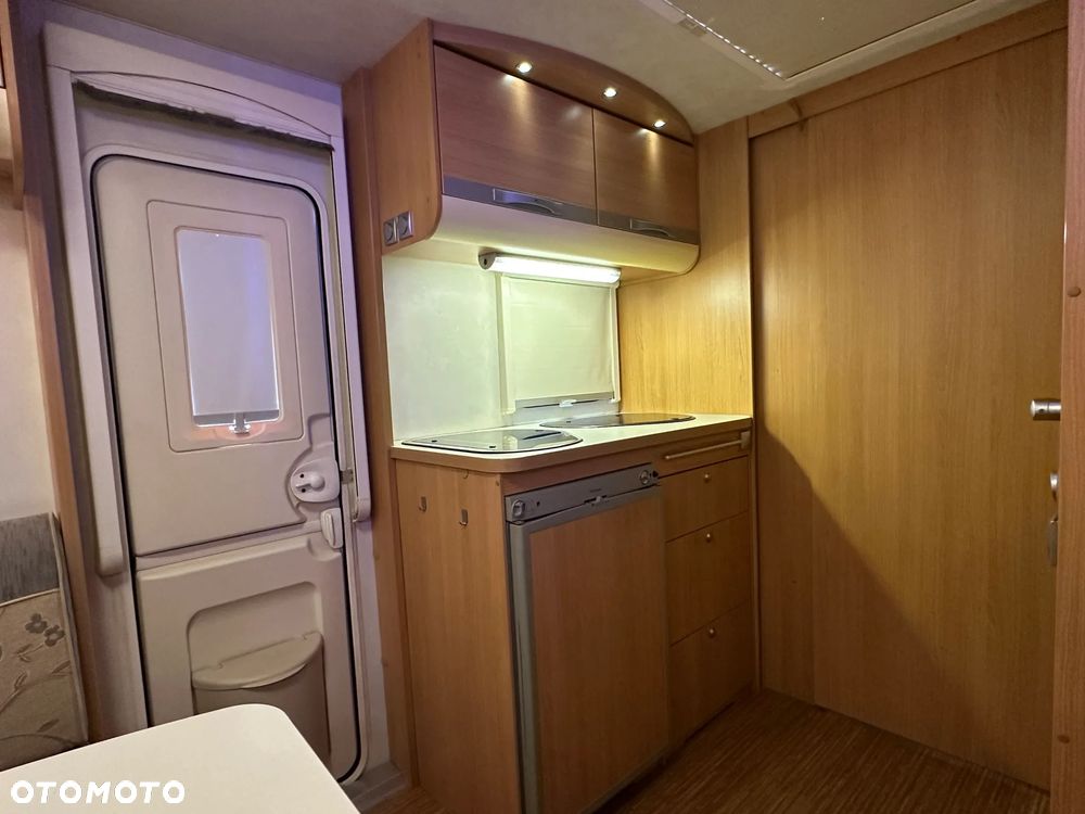 Adria ADORA 512 UL z napędem i  nową markizą. GWARANCJA !!! - 16