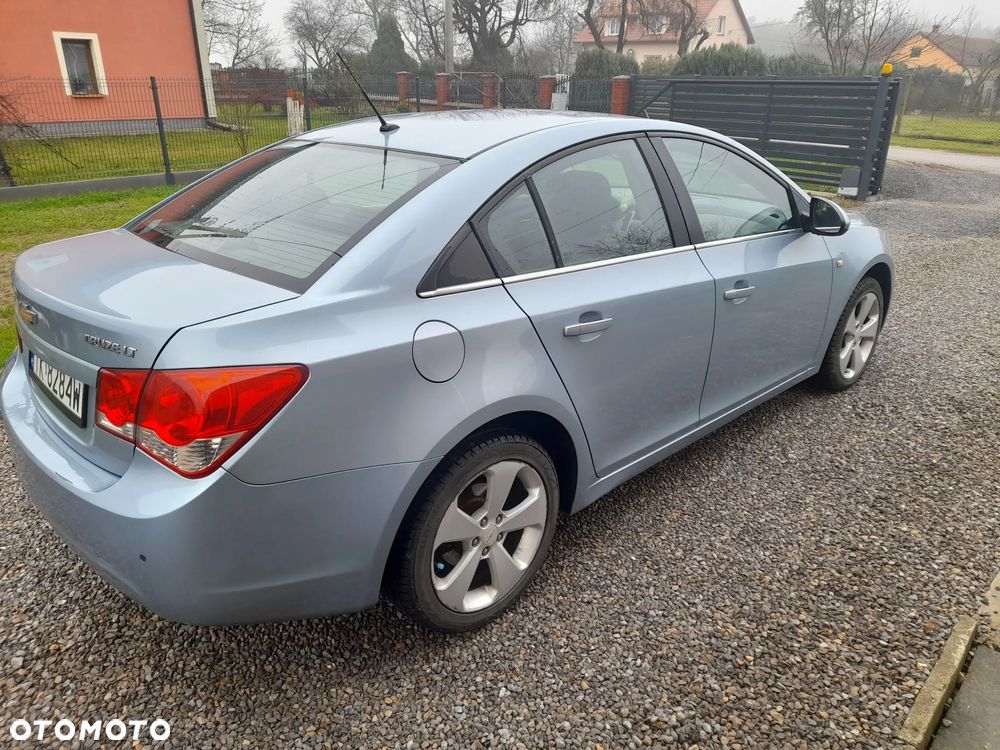 Chevrolet Cruze 1.8 LT - 7