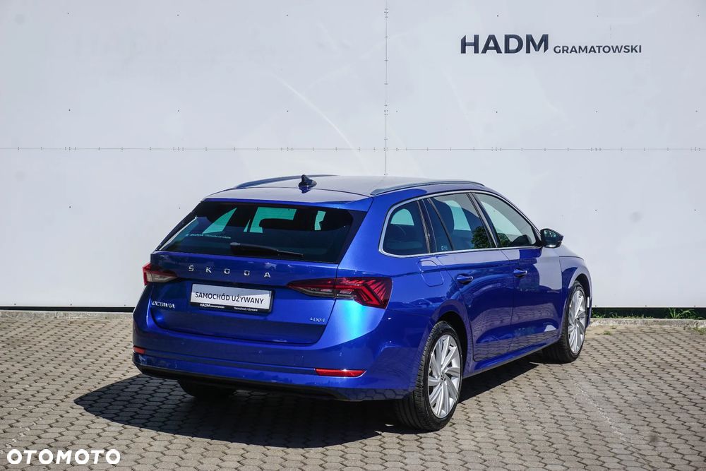 Skoda Octavia 2.0 TSI 4x4 Style DSG - 8