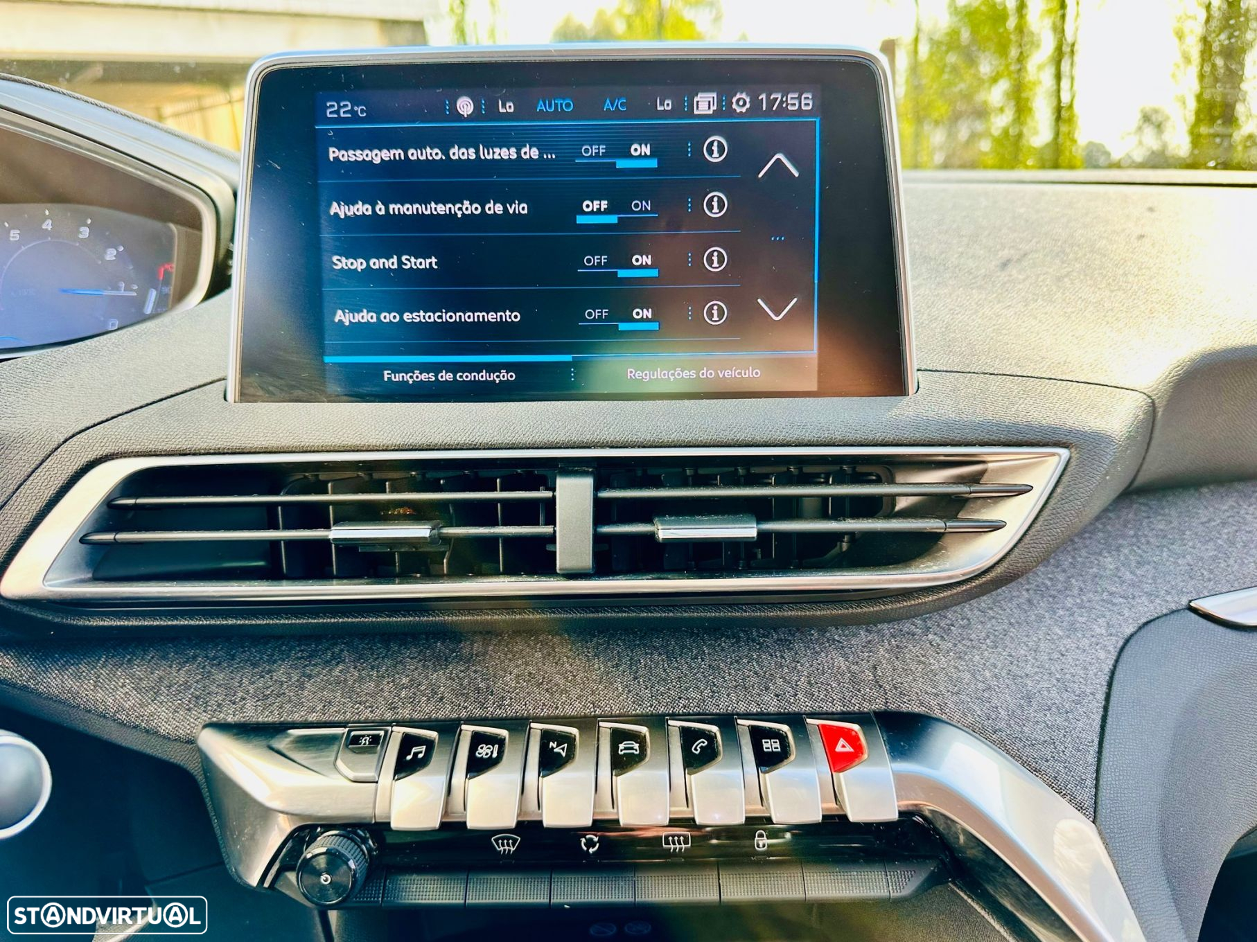 Peugeot 5008 1.2 PureTech Allure - 32