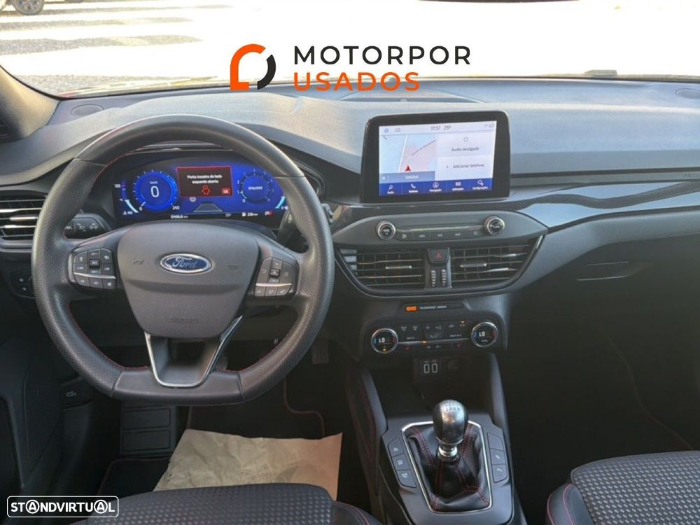 Ford Focus 1.0 EcoBoost MHEV ST-Line - 8