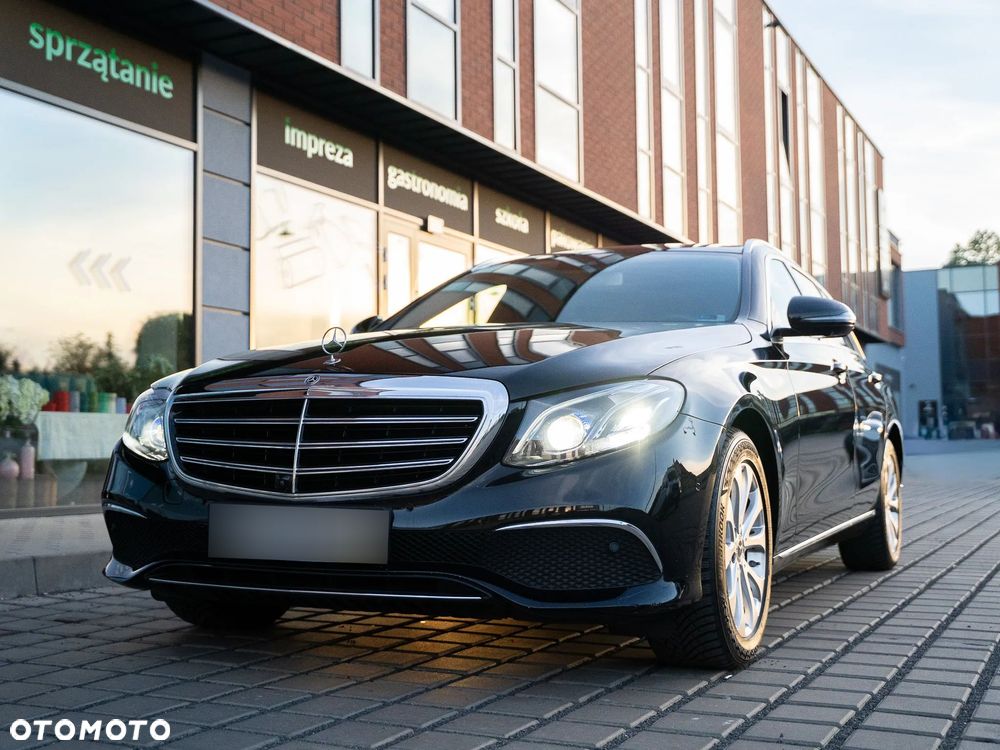 Mercedes-Benz Klasa E 220 d 9G-TRONIC - 14