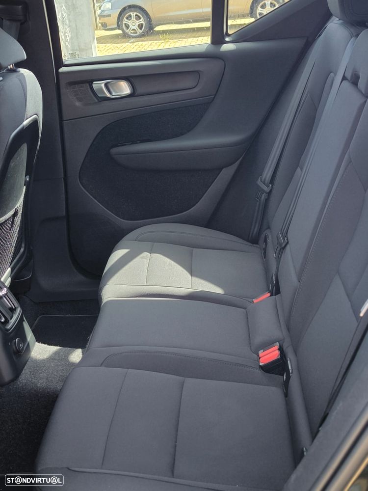 Volvo XC 40 1.5 T5 PHEV Momentum Plus - 16