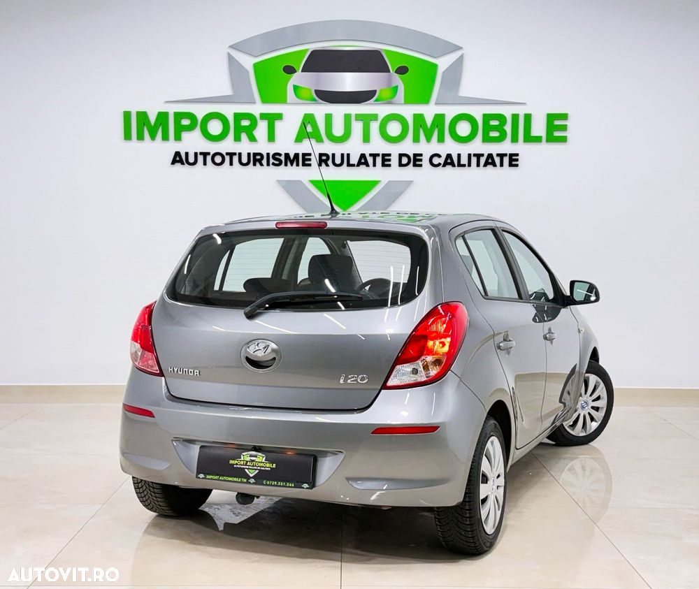 Hyundai i20 1.2 Trend - 14
