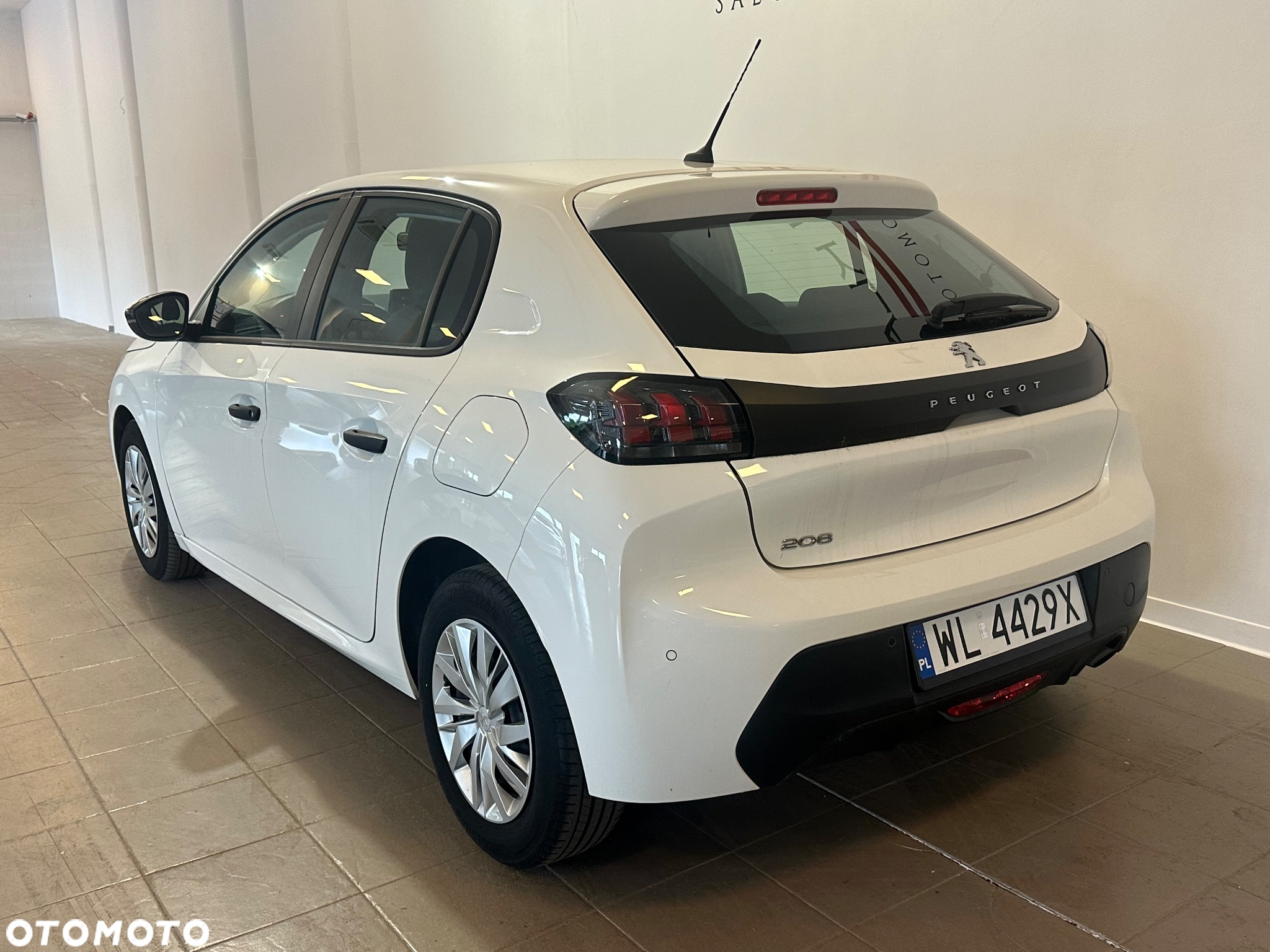 Peugeot 208 1.2 PureTech Style S&S - 11