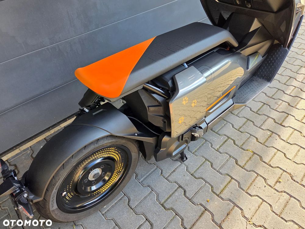 BMW CE 04 - 5