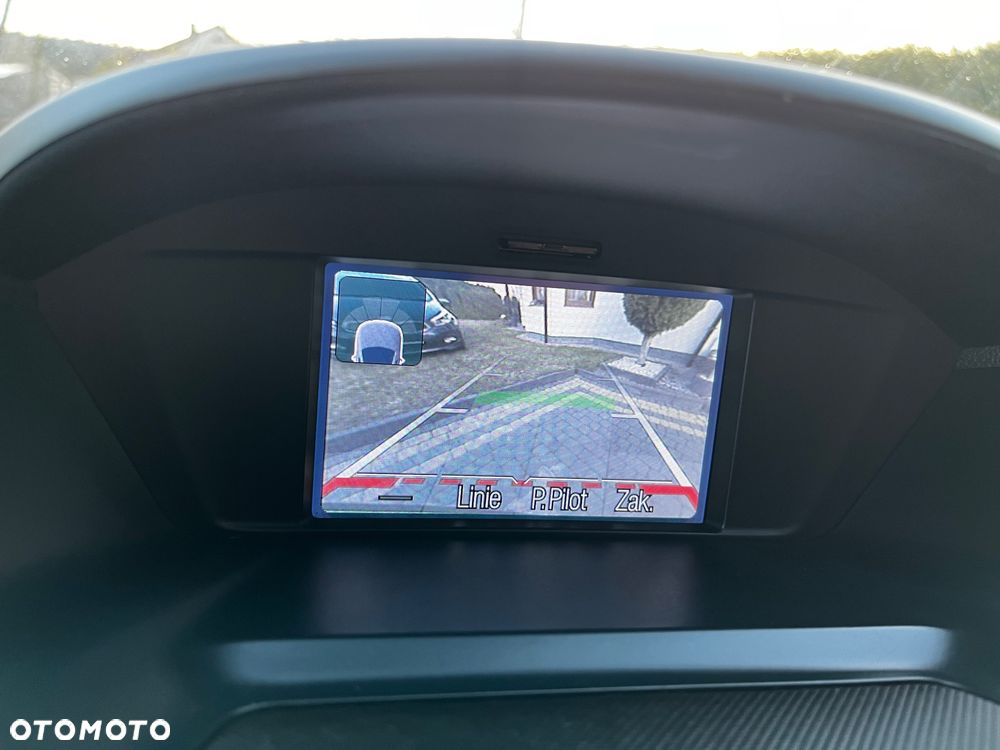 Ford Grand C-MAX - 14