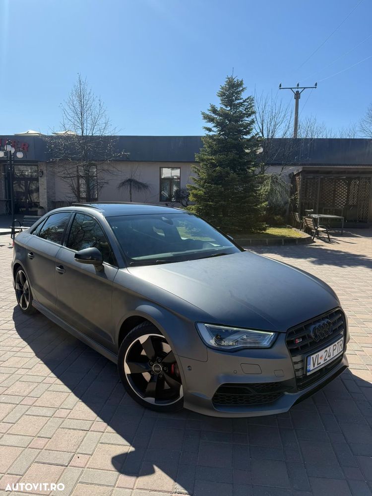 Audi S3 TFSI S tronic - 1