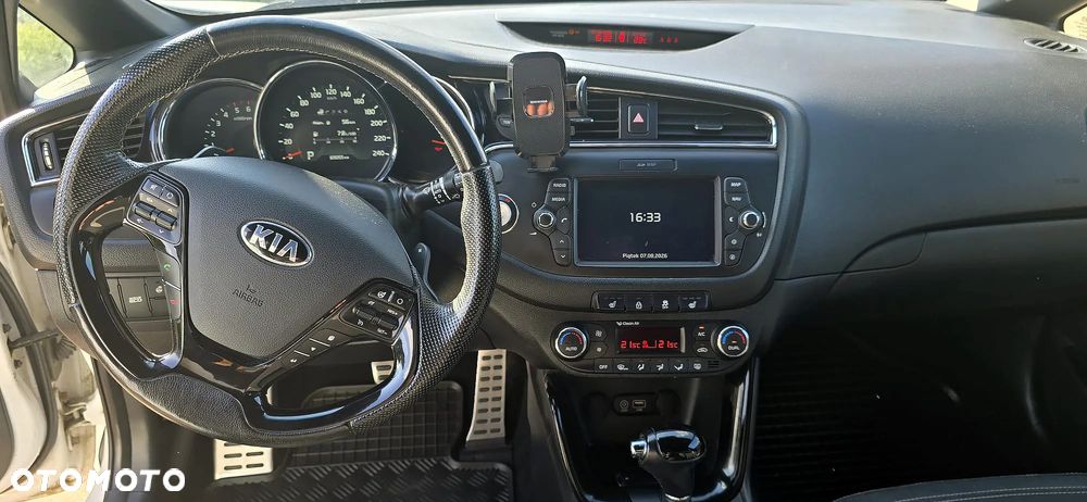 Kia Ceed 1.6 CRDi GT Line DCT - 9