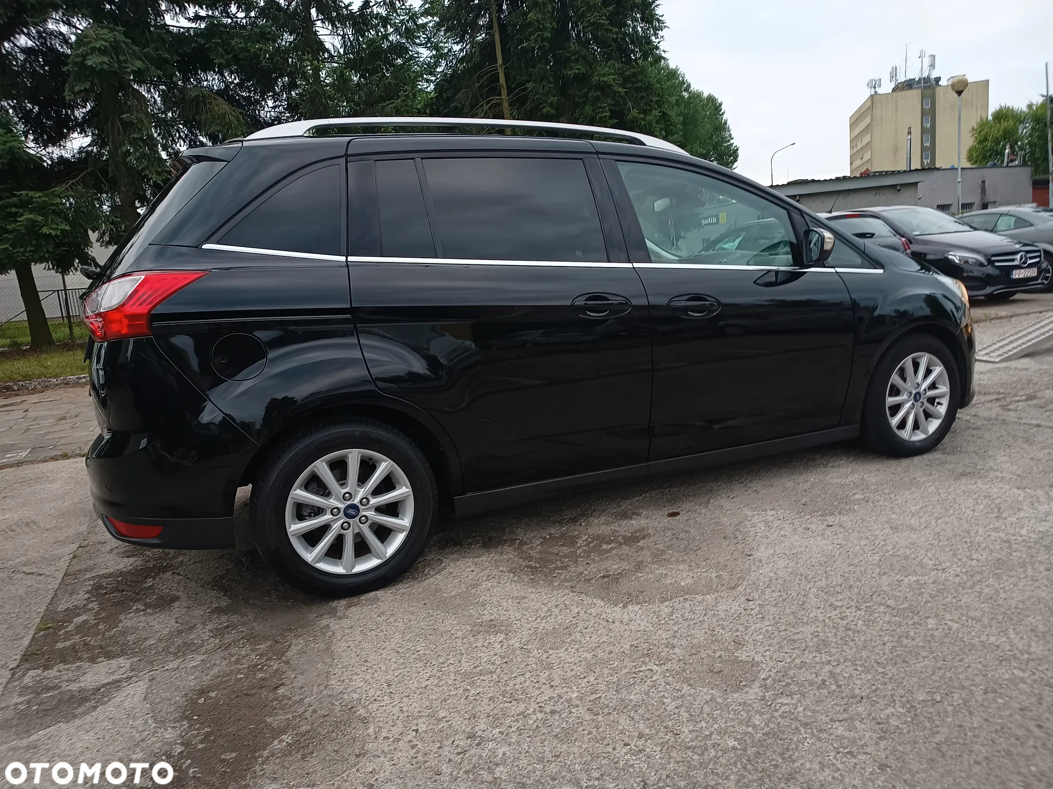 Ford Grand C-MAX 1.5 TDCi Start-Stopp-System Titanium - 3