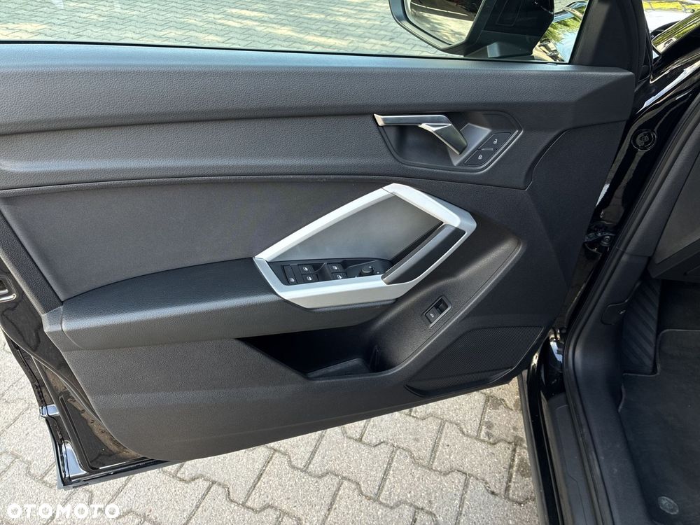 Audi Q3 - 11
