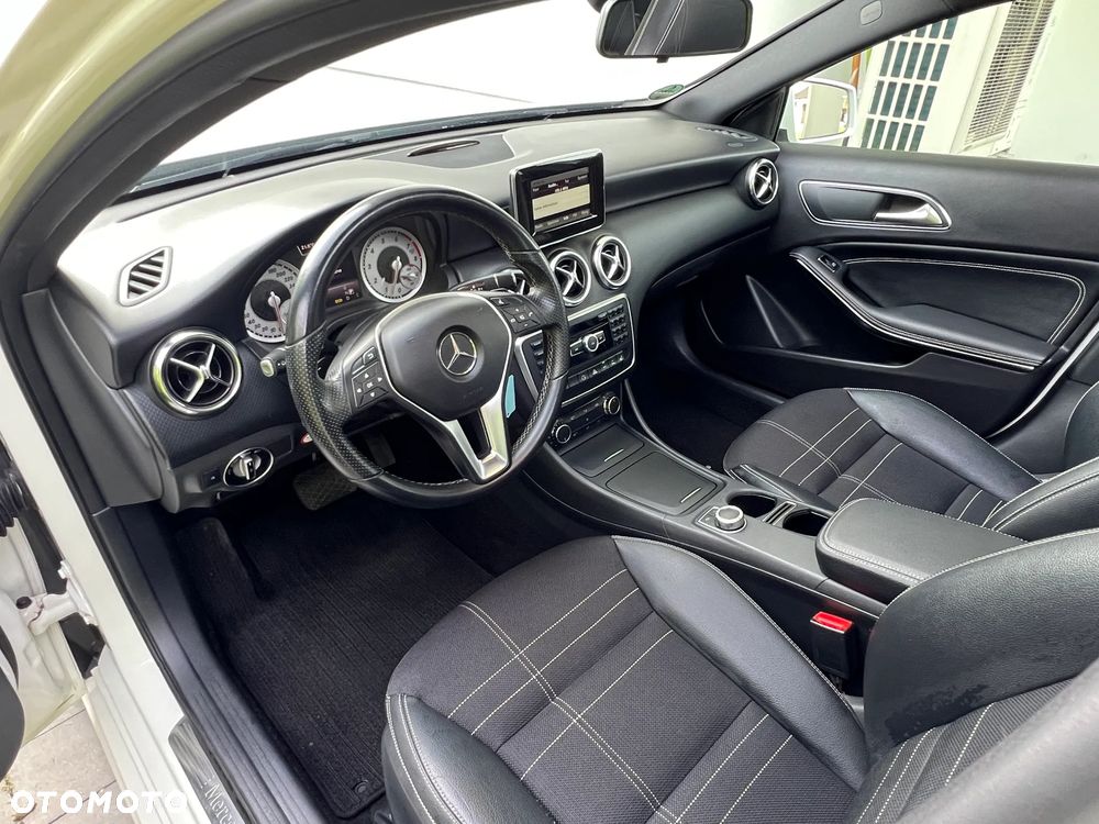 Mercedes-Benz Klasa A 200 (BlueEFFICIENCY) 7G-DCT - 15