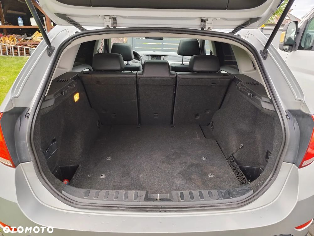 BMW X1 sDrive18d - 12