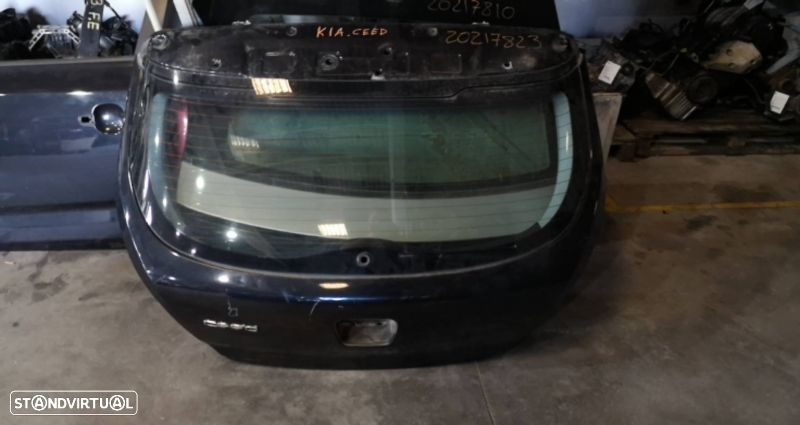 Tampa Da Mala Kia Ceed Hatchback (Ed) - 1