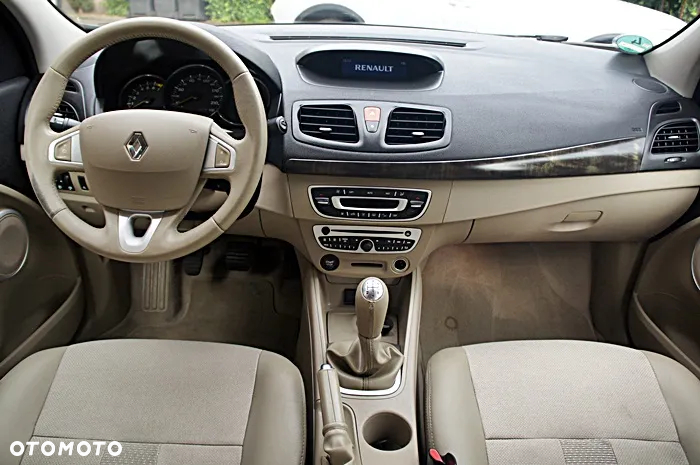 Renault Fluence 1.6 16V Authentique - 19