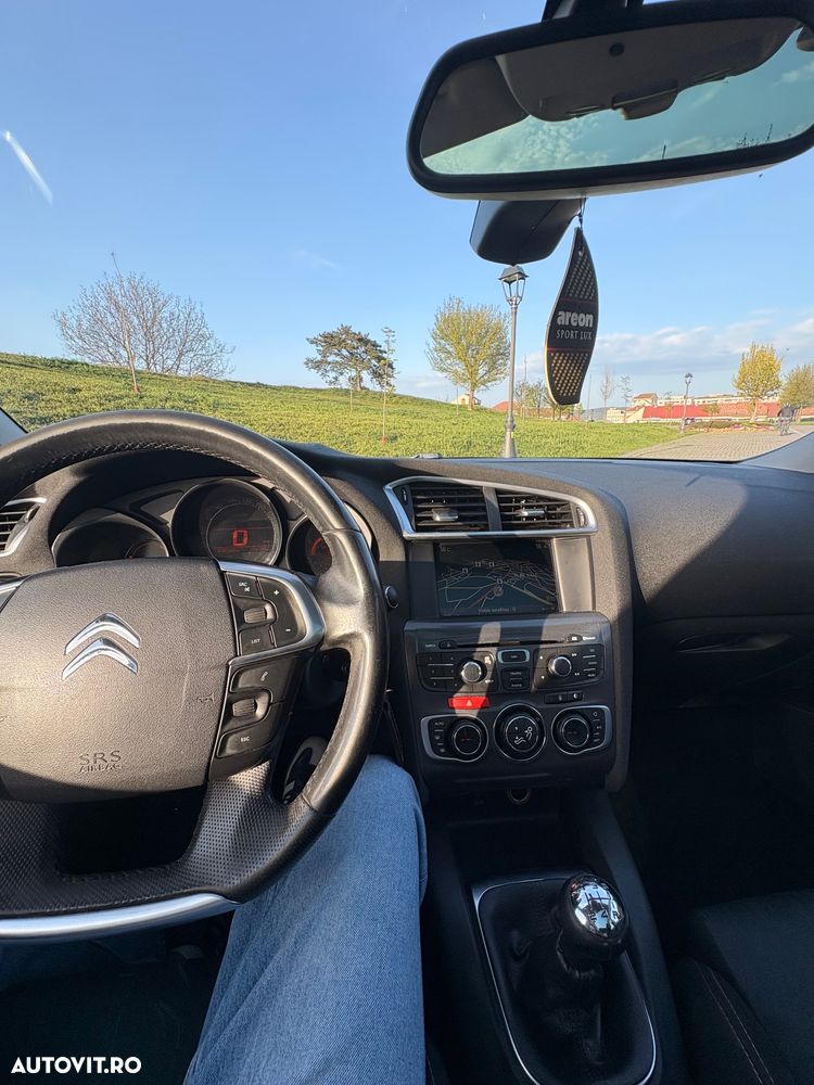 Citroën C4 HDi 90 Selection - 8