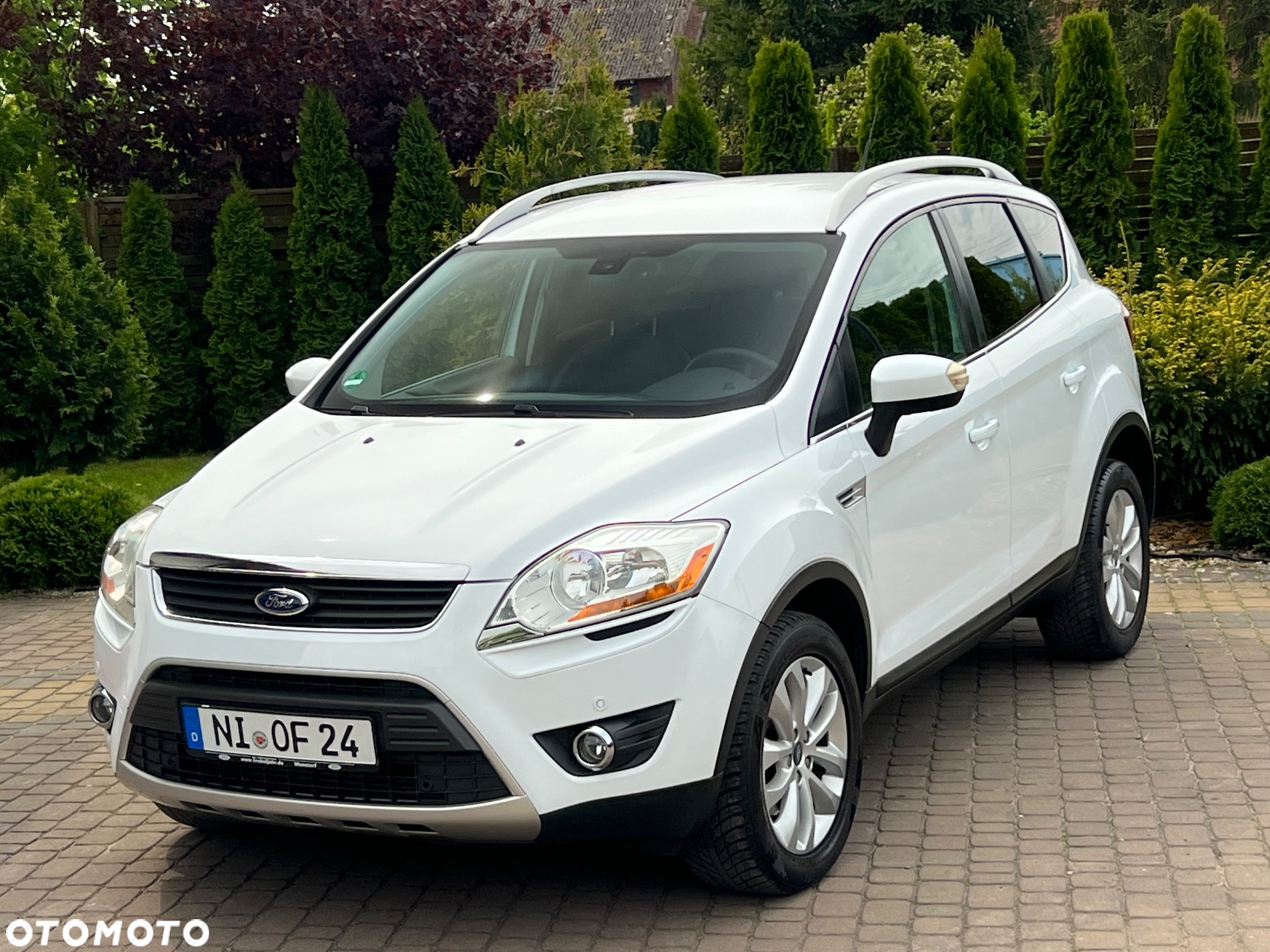 Ford Kuga 2.0 TDCi FWD Titanium - 11
