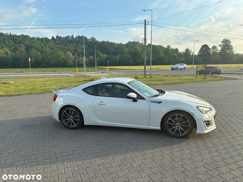 Subaru BRZ 2.0i Sport + - 21