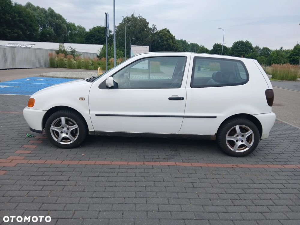 Volkswagen Polo - 3
