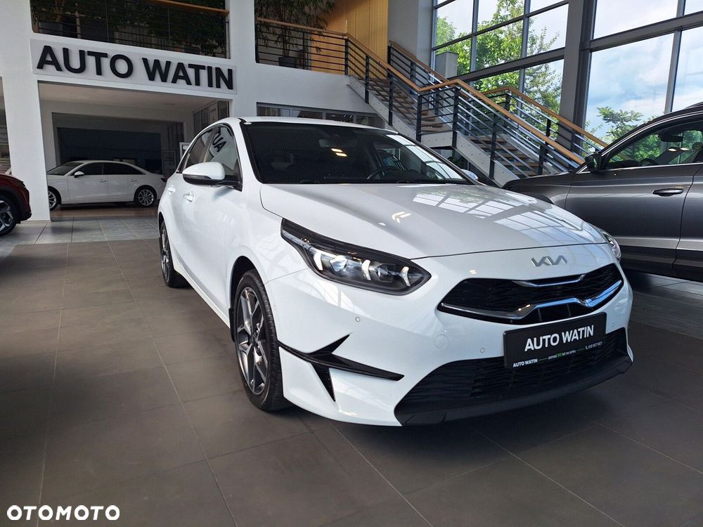 Kia Ceed 1.5 T-GDI Business Line - 4