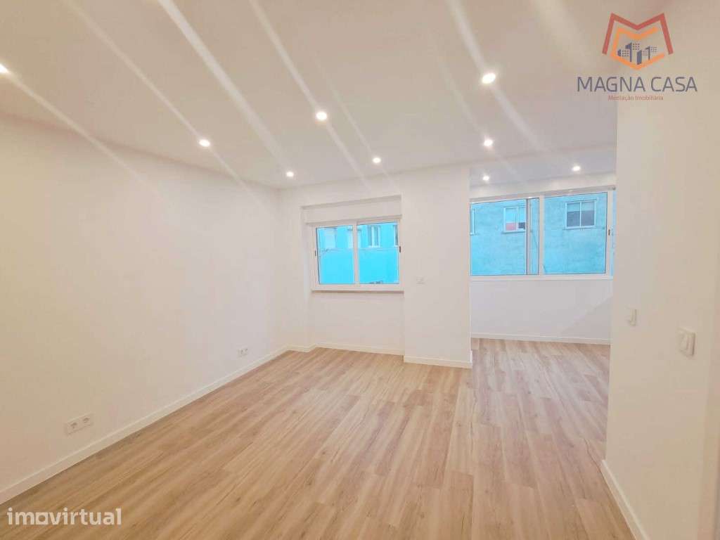 Apartamento T2 para venda em Queluz - Sintra - Lisboa - Grande imagem: 2/23