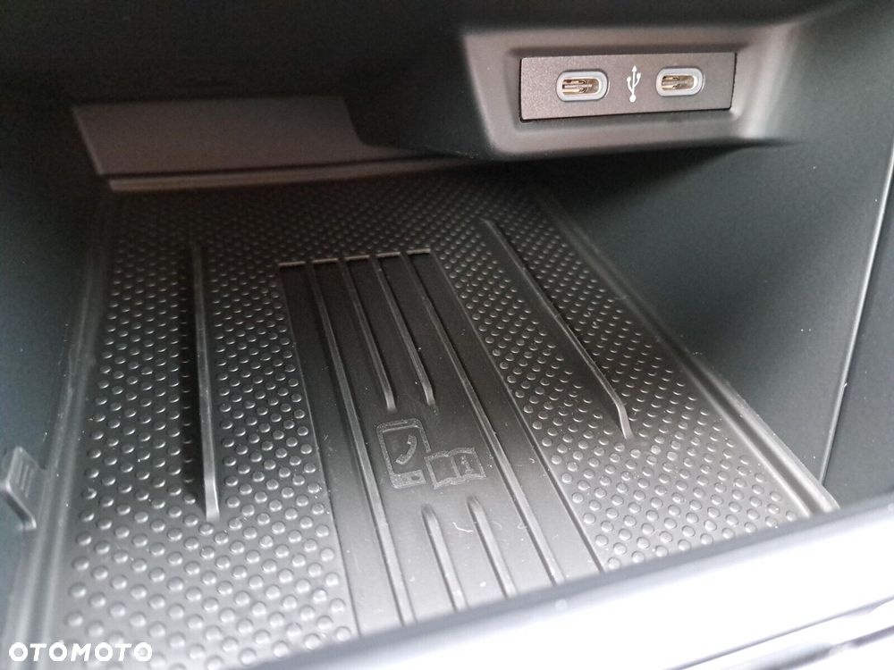 Volkswagen Taigo - 30