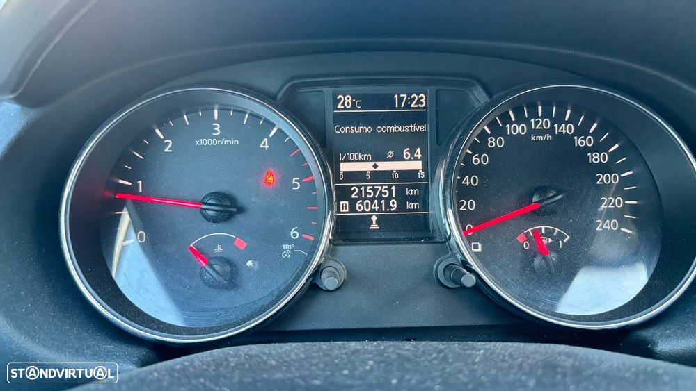 Nissan Qashqai 1.5 dCi Tekna Sport 18 129g - 7