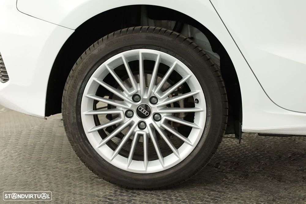 Audi A3 Sportback 40 TFSIe Advanced - 5