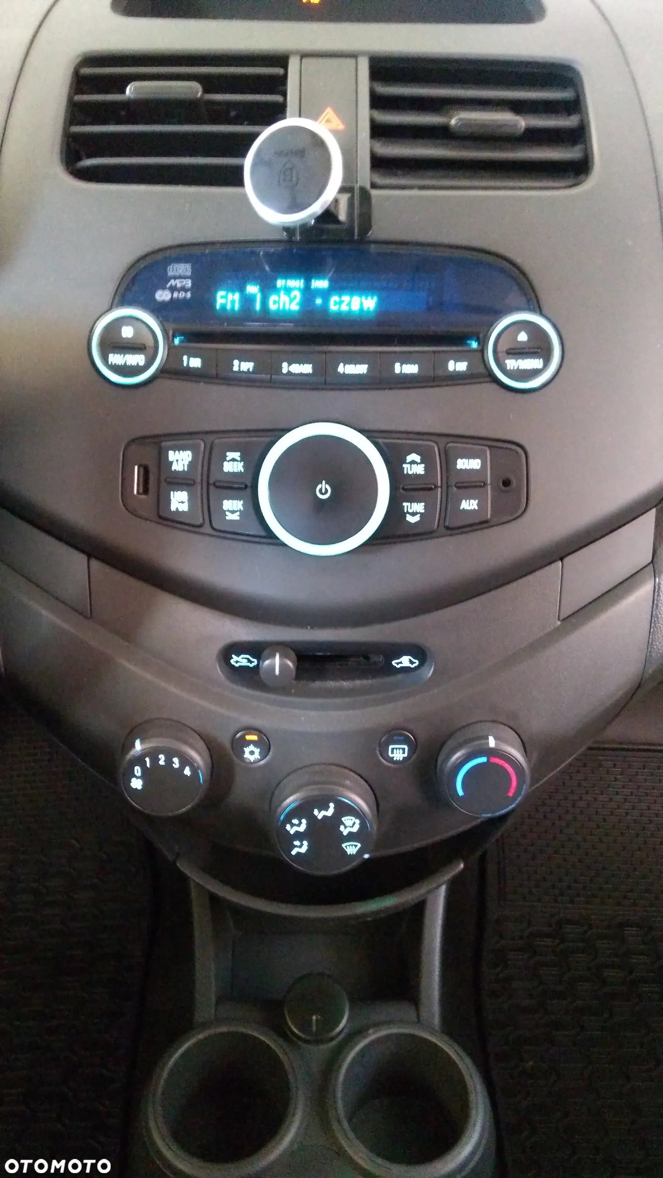 Chevrolet Spark 1.0 Base - 12