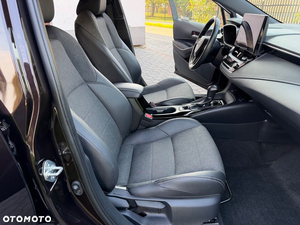 Toyota Corolla 1.8 Hybrid Style - 27