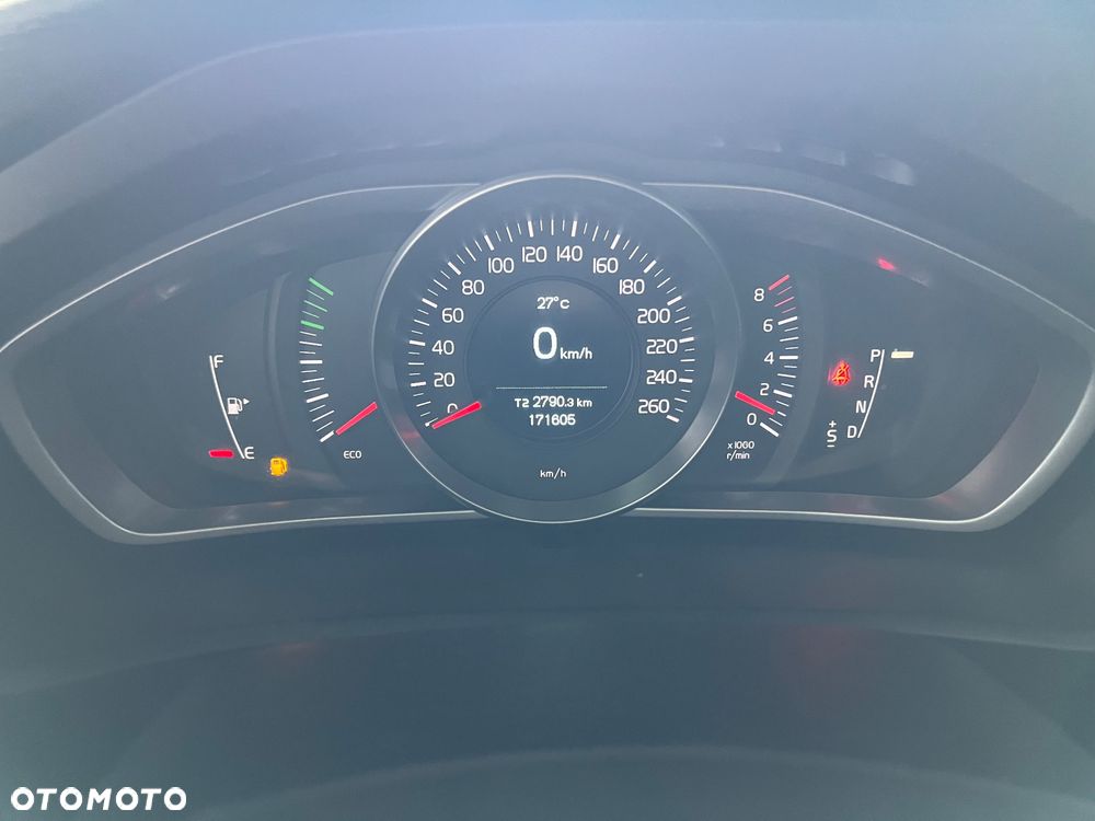 Volvo V40 - 21
