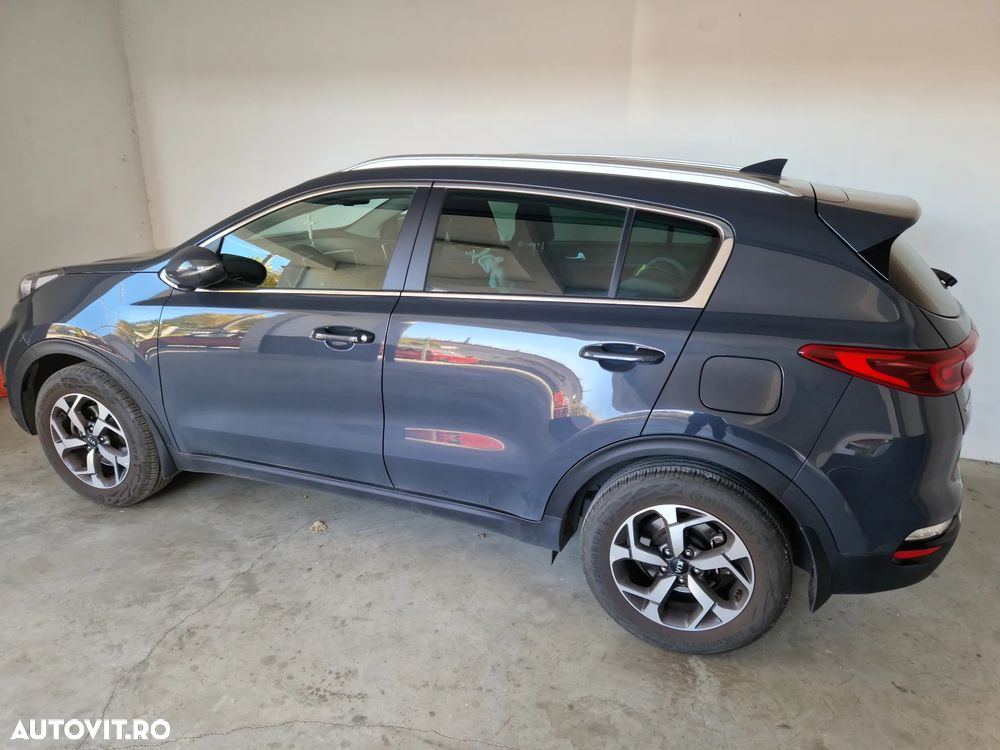 Kia Sportage 1.6 GDI 6MT 4x2 Style - 7