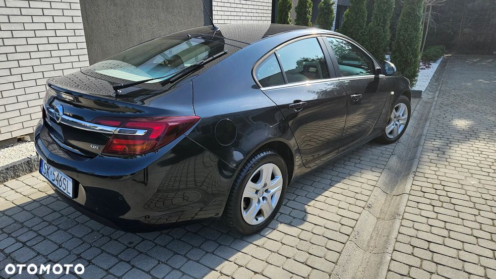 Opel Insignia - 24