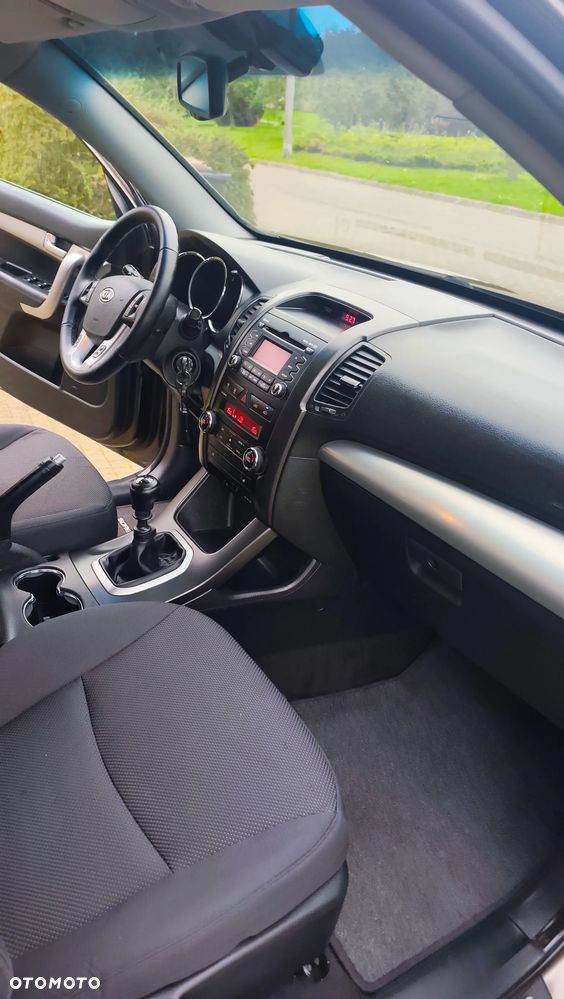 Kia Sorento 2.2 CRDI L - 35