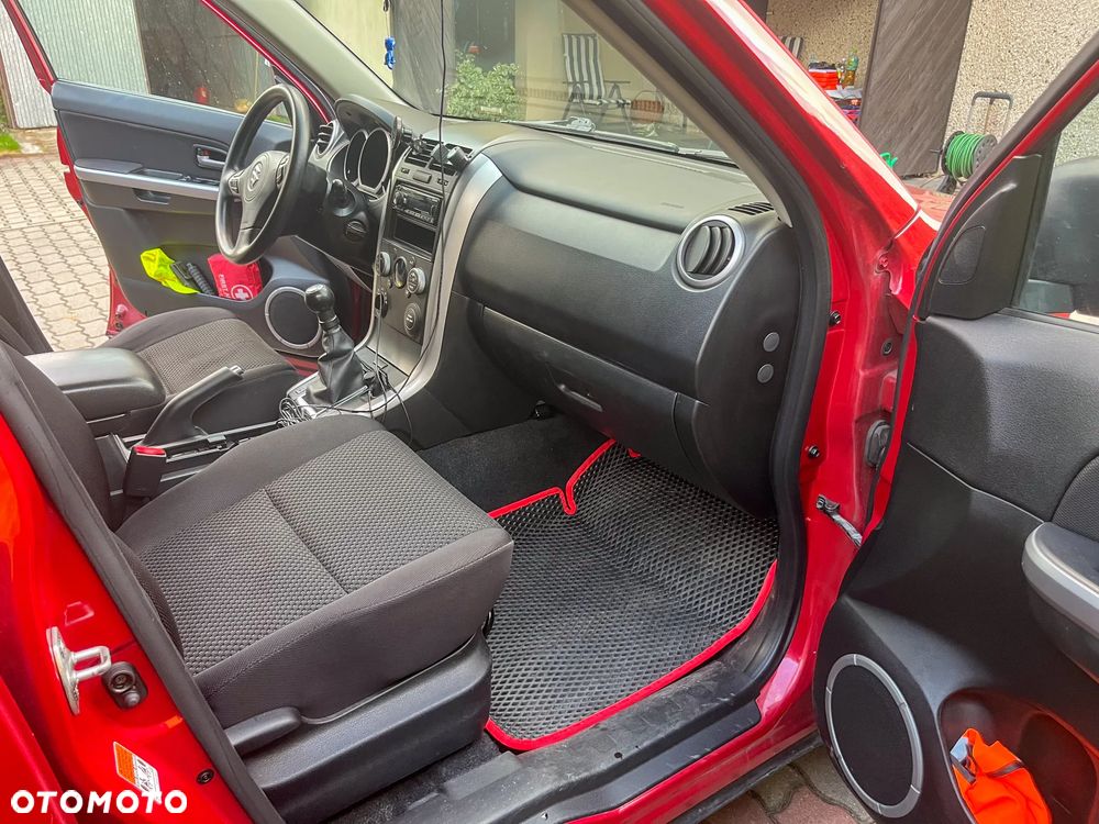 Suzuki Grand Vitara 1.9 DDiS Comfort - 8