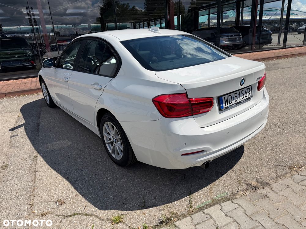BMW Seria 3 318i Advantage - 14