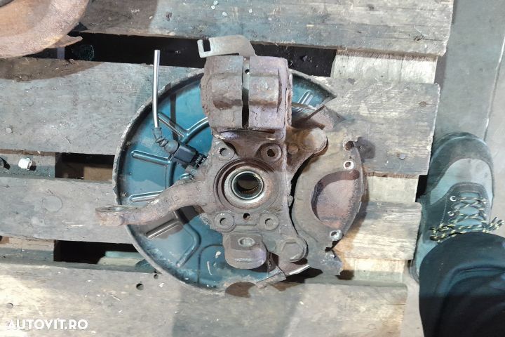 Fuzeta fata stanga Volkswagen VW Caddy 3 [facelift] [2010 - 2015] Tra - 2