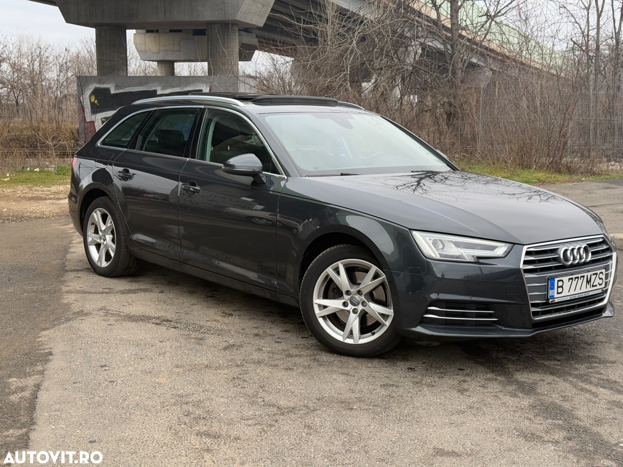 Audi A4 Avant 2.0 TDI ultra S tronic Design - 3